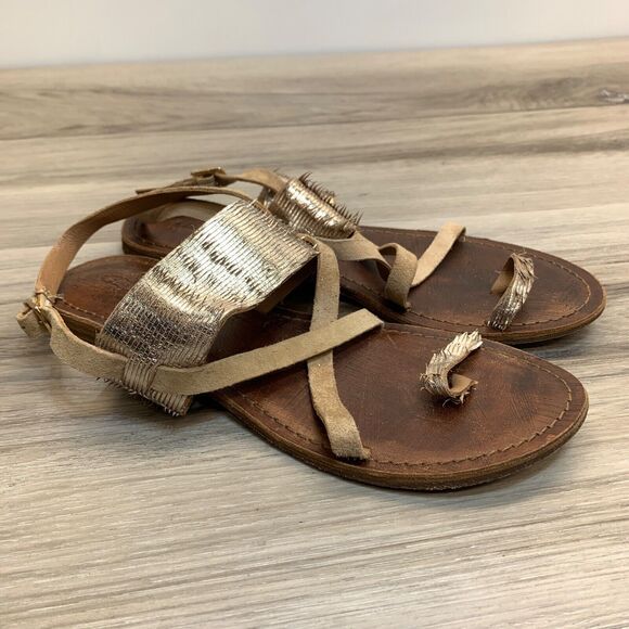 Freebird By Steven Shoes - Freebird by Steven Ocean Beige Metallic US Sz 38 Flat Gladiator Sandals Toe Loop